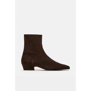 NEW STEVE MADDEN women's dusty ankle boot in chocolate brown